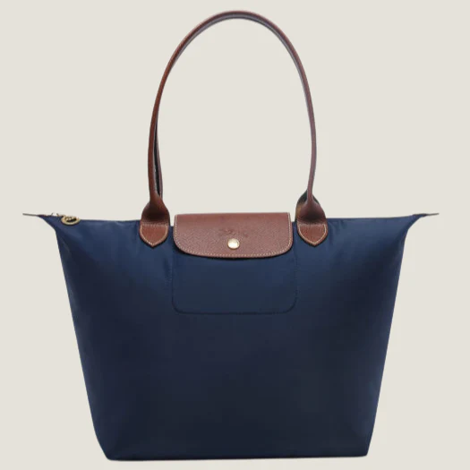 LE PLIAGE